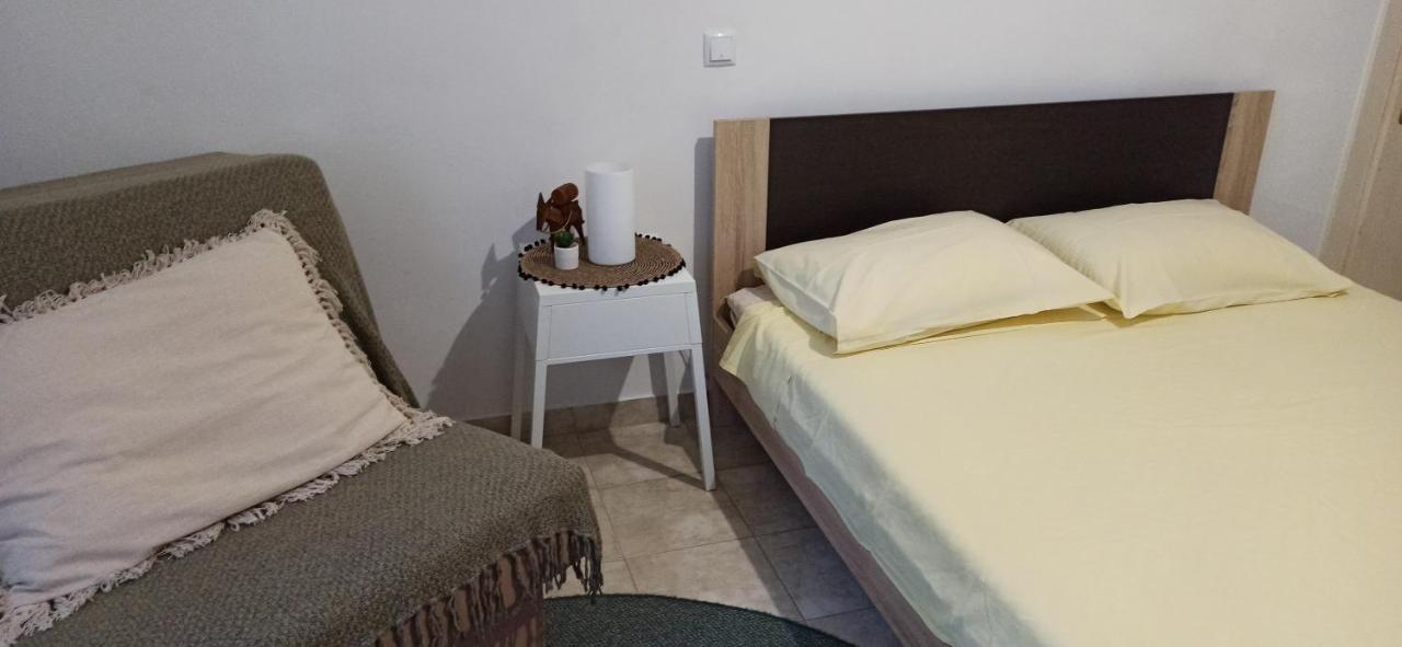 Studio Apartment Nika Split Buitenkant foto